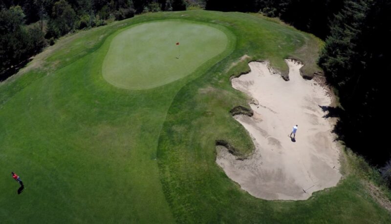 Affordable Oregon golf courses